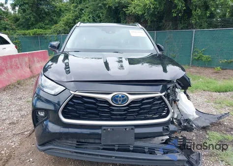 2020 Toyota Highlander Hybrid Xle z USA, uszkodzony, nr VIN 5TDHBRCH9LS507435